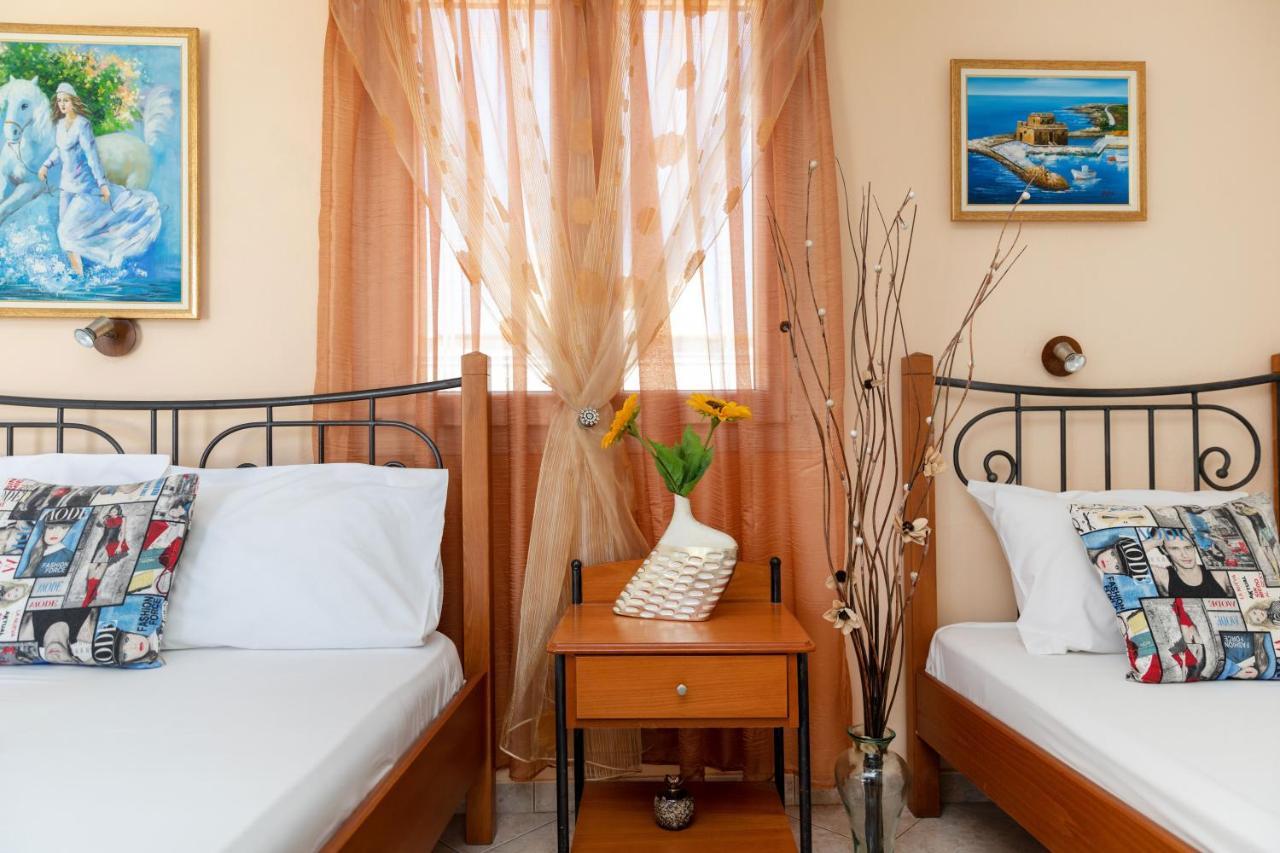 Rooms Maria Naxos City Екстериор снимка