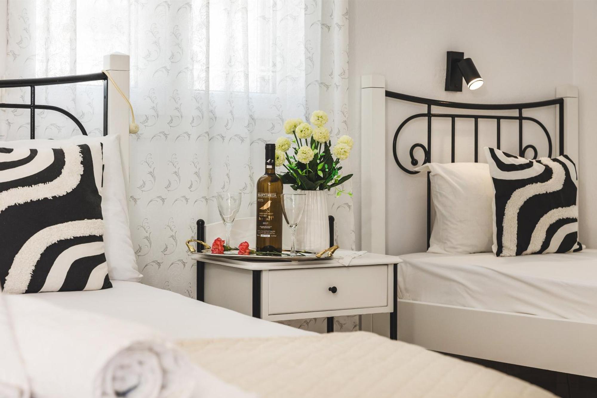 Rooms Maria Naxos City Екстериор снимка